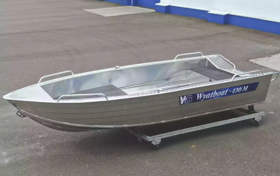 Алюминиевая лодка  Wyatboat-430М FISH в Ростове-на-Дону