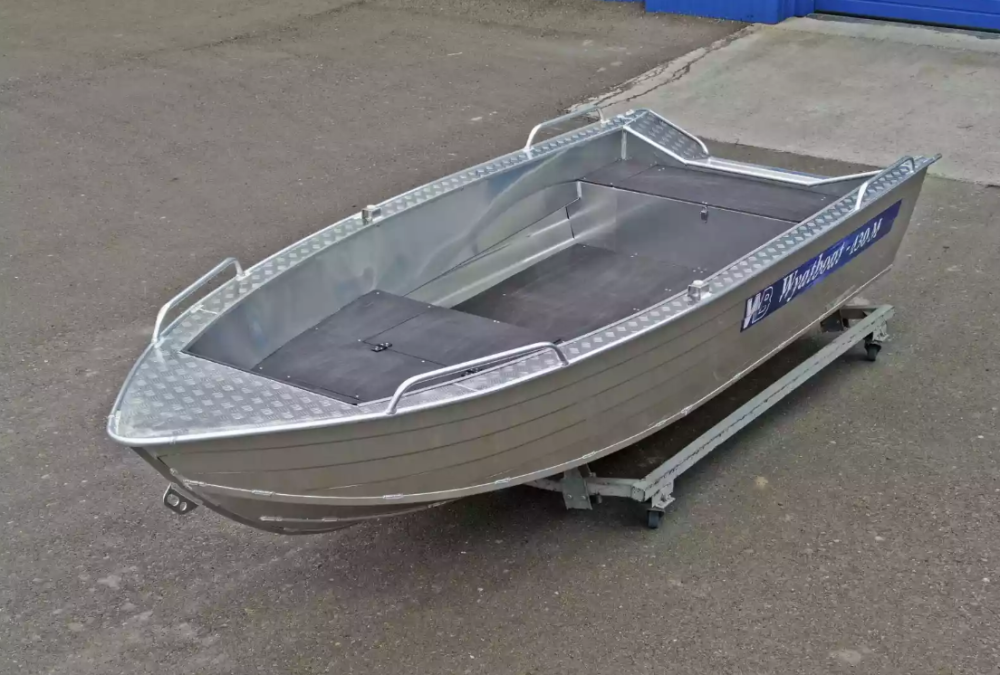 Алюминиевая лодка  Wyatboat-430М FISH в Ростове-на-Дону