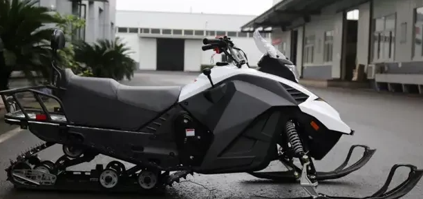 Снегоход ULAR 220 в Ростове-на-Дону