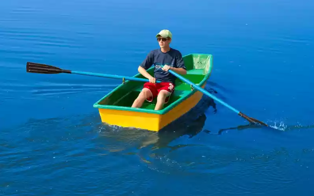 Стеклопластиковая лодка Малютка в Ростове-на-Дону