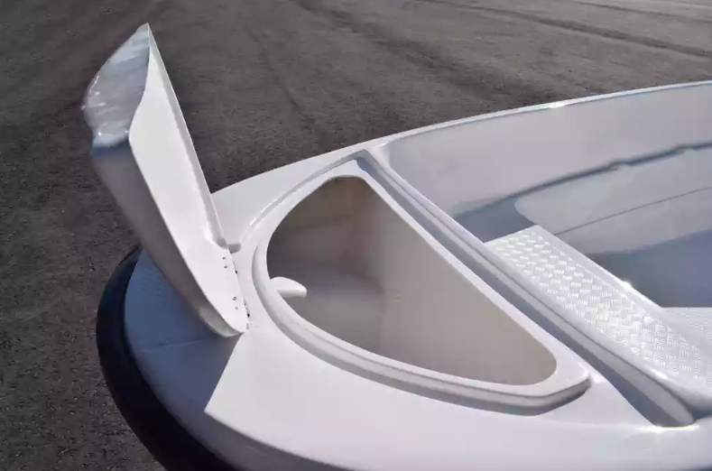 Стеклопластиковая лодка Пингвин (тримаран) в Ростове-на-Дону