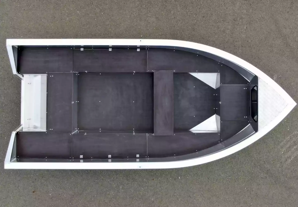 Алюминиевая лодка  Неман-420 в Ростове-на-Дону