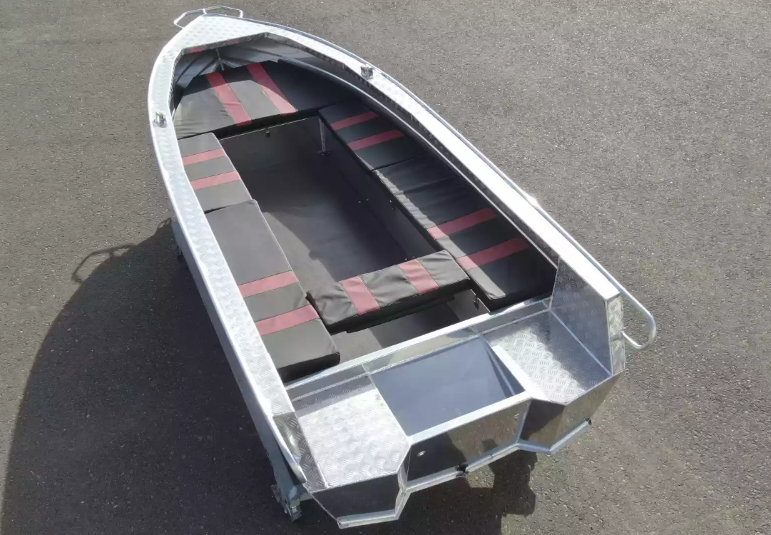 Алюминиевая лодка Wyatboat-390РМ увеличенный борт в Ростове-на-Дону