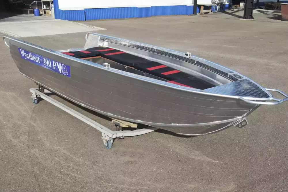 Алюминиевая лодка Wyatboat-390РМ увеличенный борт в Ростове-на-Дону