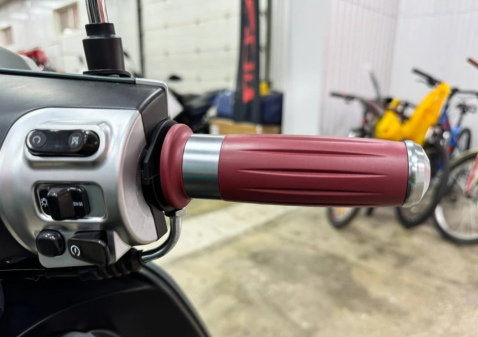 Скутер PROMAX Miami 240 (49) в Ростове-на-Дону