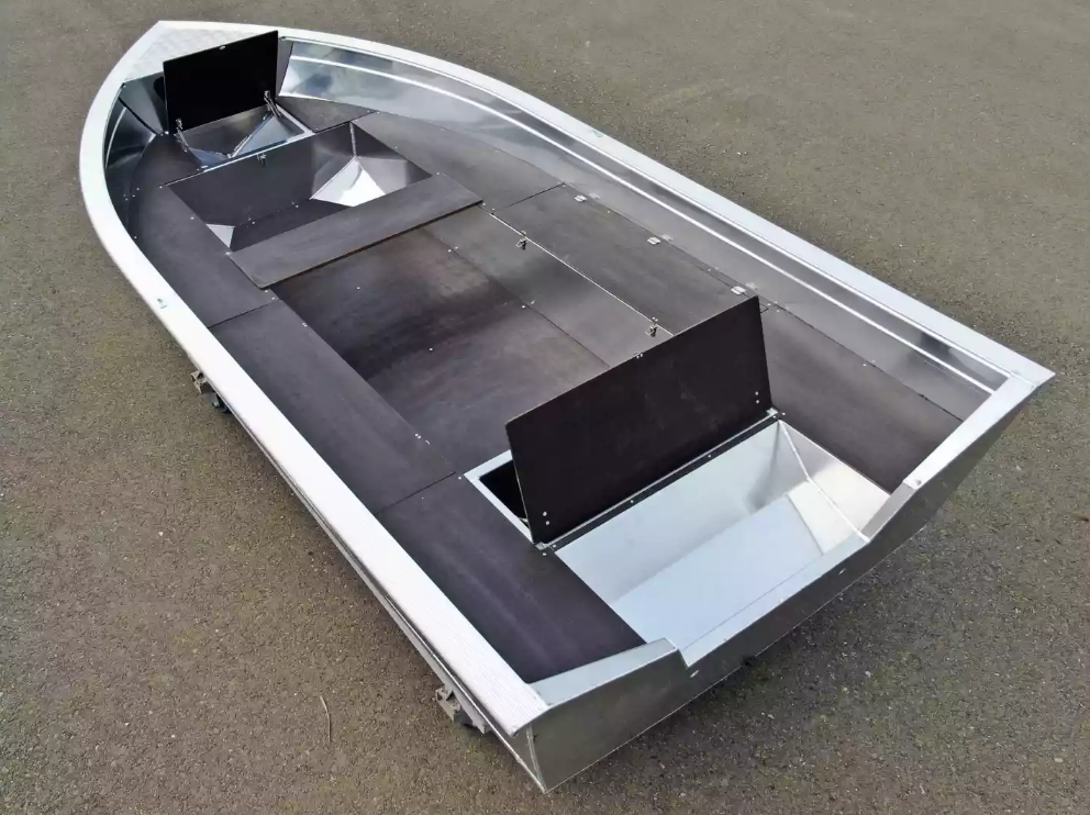 Алюминиевая лодка  Неман-420 в Ростове-на-Дону