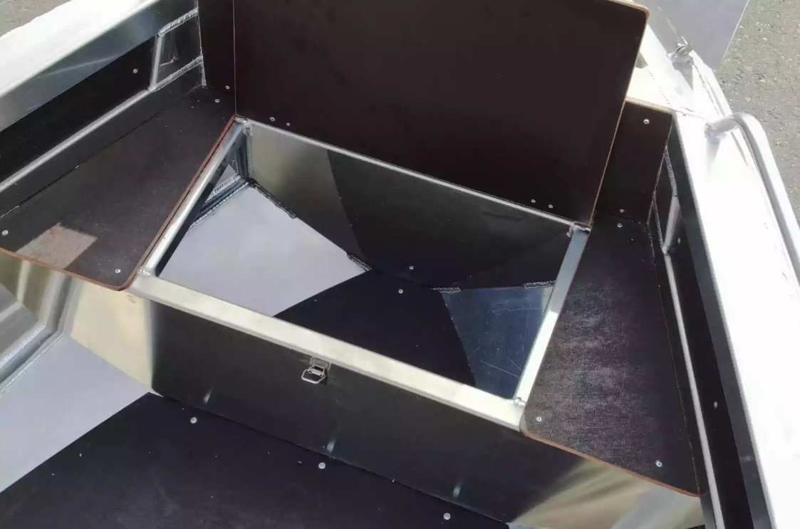 Алюминиевая лодка  Неман-480 Р в Ростове-на-Дону