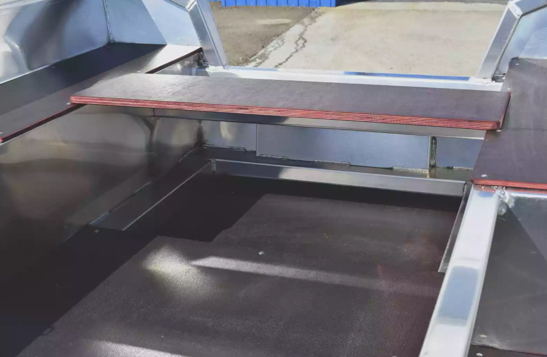 Алюминиевая лодка Неман-400 Р PRO в Ростове-на-Дону