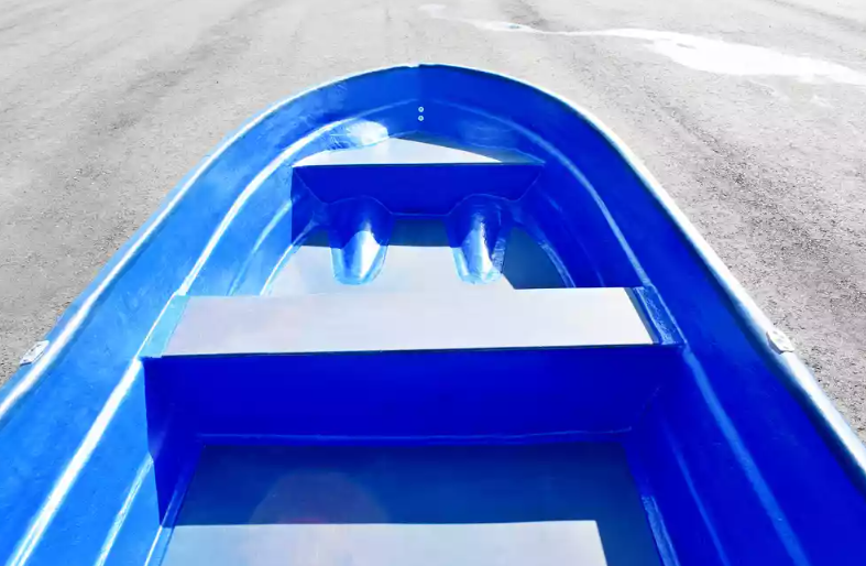 Стеклопластиковая лодка Neman-340 (тримаран) в Ростове-на-Дону