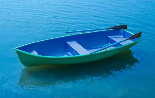 Стеклопластиковая лодка Дельфин в Ростове-на-Дону