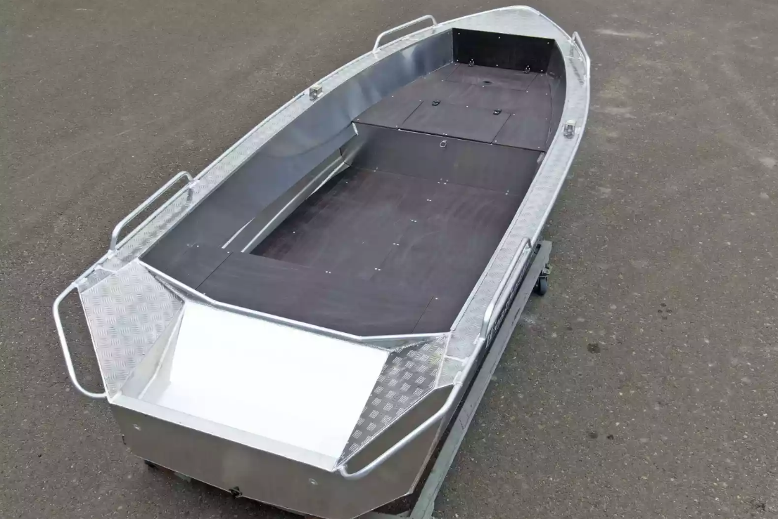 Алюминиевая лодка  Wyatboat-430М FISH в Ростове-на-Дону