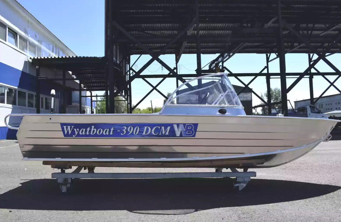 Алюминиевая лодка Wyatboat-390 DCM в Ростове-на-Дону