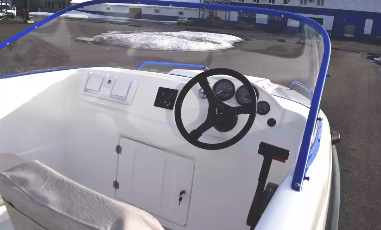 Комбинированный катер Wyatboat-470 в Ростове-на-Дону Комбинированный катер Wyatboat-470 в Ростове-на-Дону