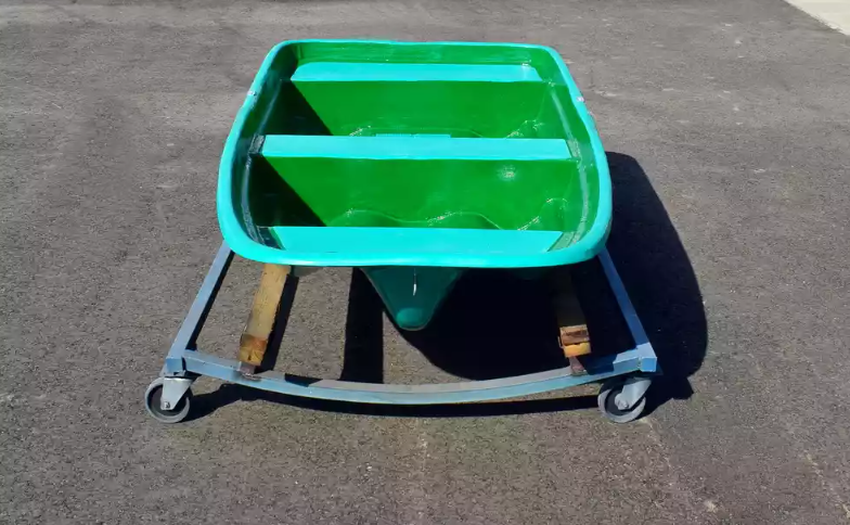 Стеклопластиковая лодка Старт (тримаран) в Ростове-на-Дону