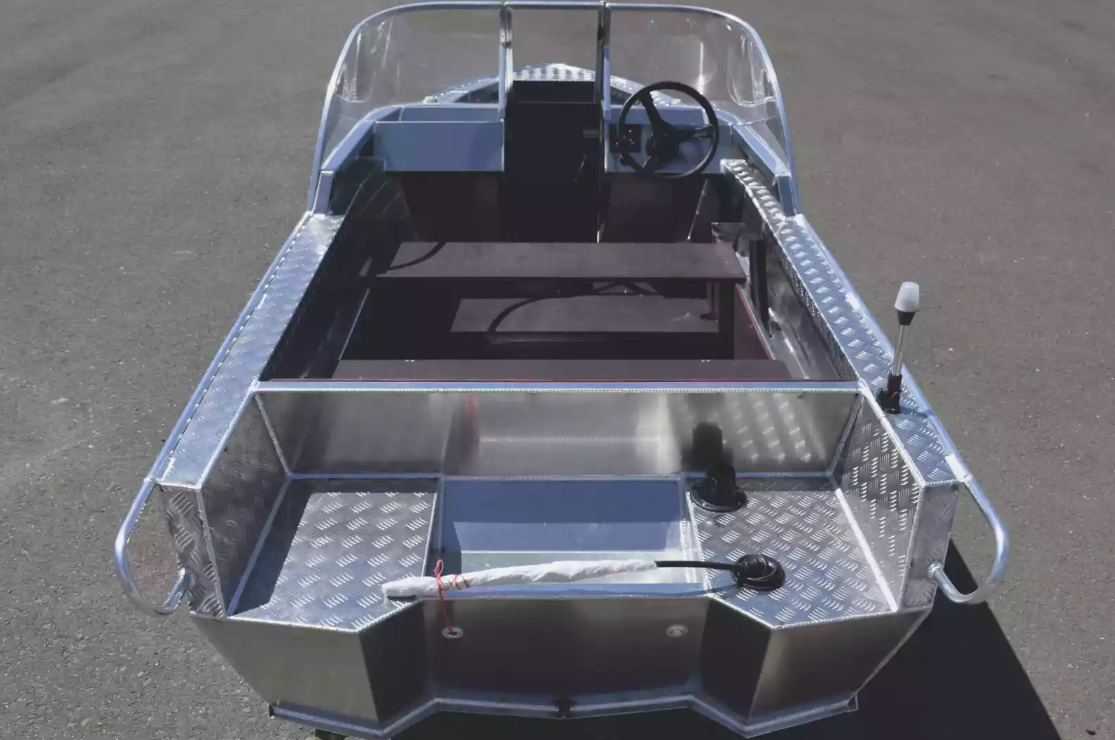 Алюминиевая лодка Wyatboat-390 DCM в Ростове-на-Дону