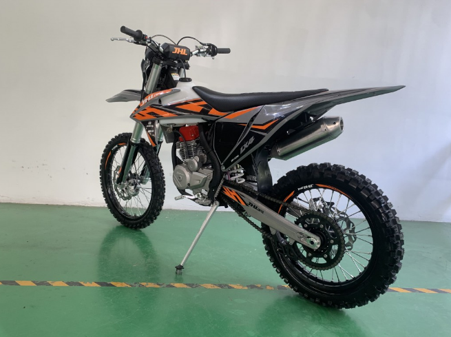 Мотоцикл JHLMOTO JHL LX4 CB300RL (175FMN) в Ростове-на-Дону