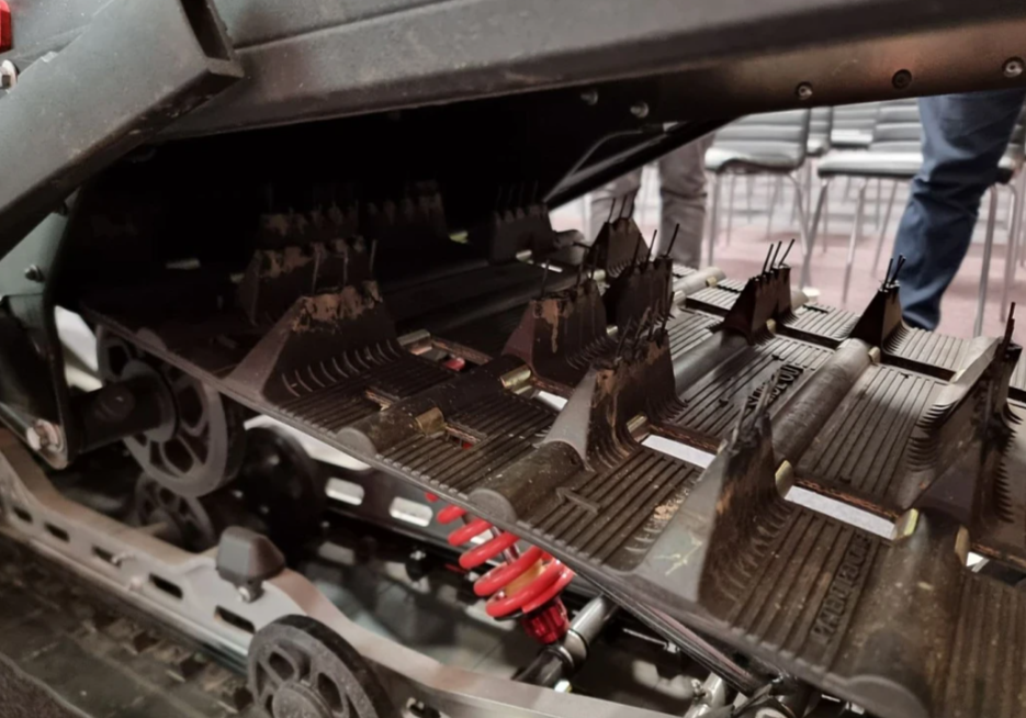 Снегоход AODES Siberiacross 1000 WT 508mm LCD 6.8 в Ростове-на-Дону