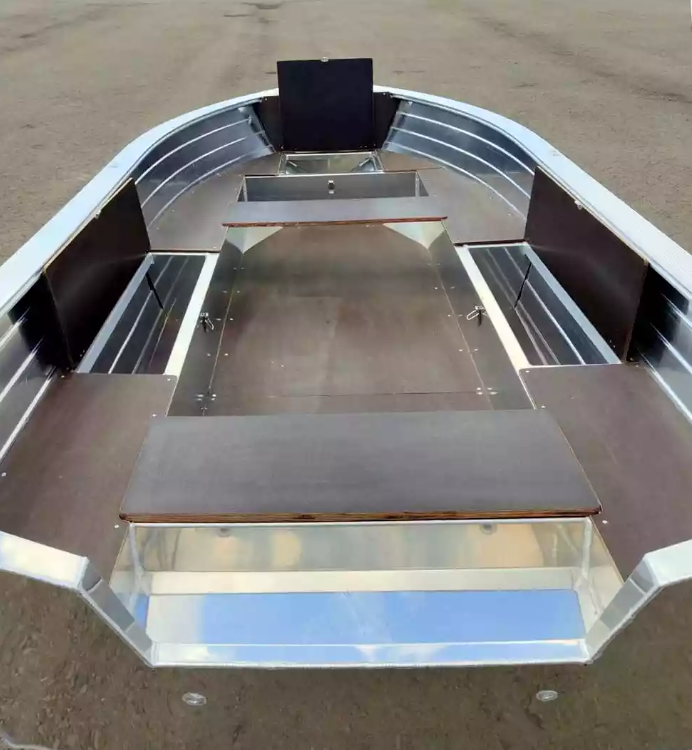 Алюминиевая лодка Неман-400 в Ростове-на-Дону