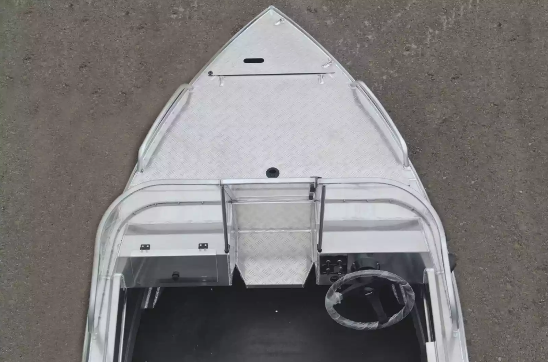 Алюминиевая лодка  Neman-400 PRO в Ростове-на-Дону