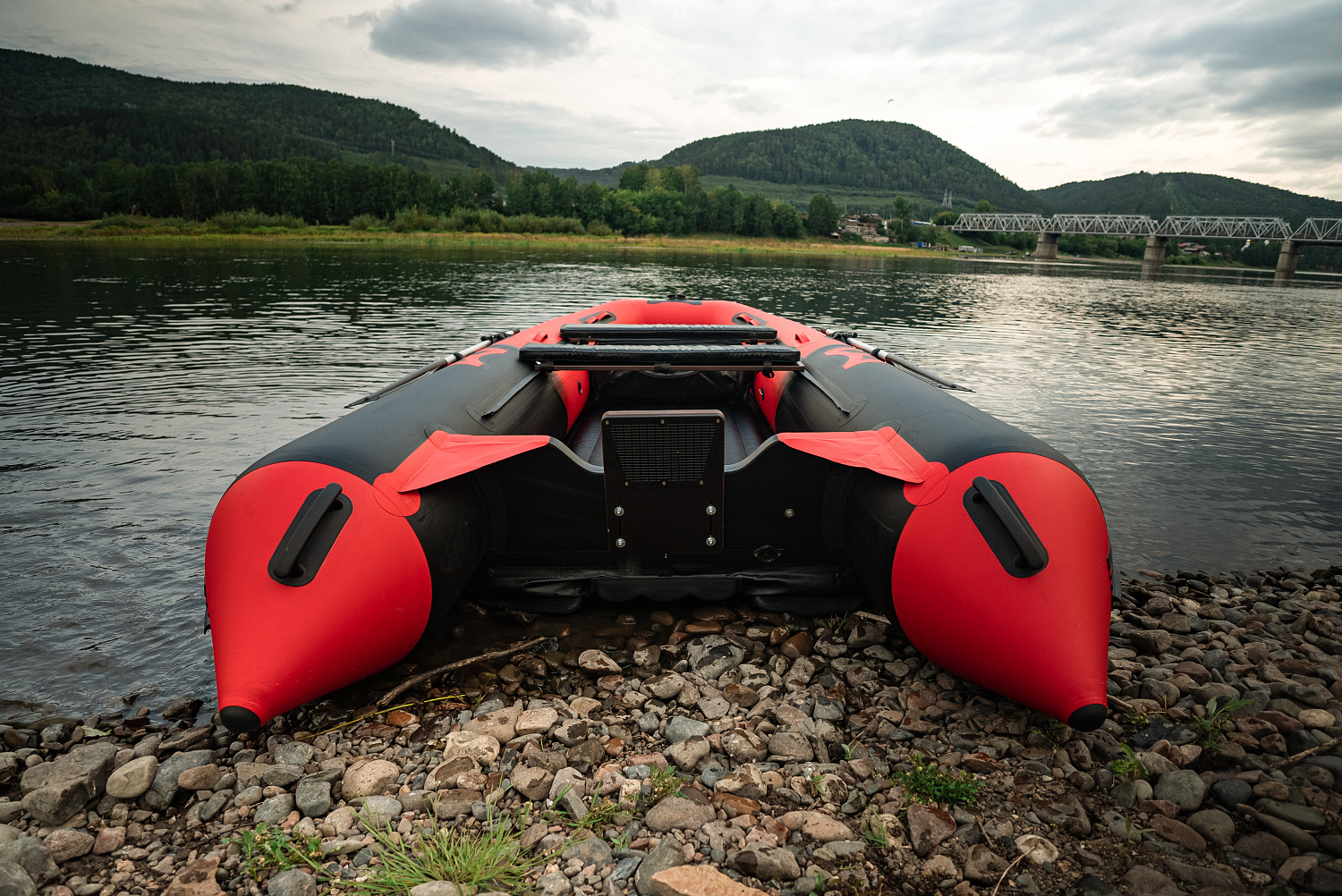 Лодка MISHIMO RIVER JET 390 под водомет в Ростове-на-Дону