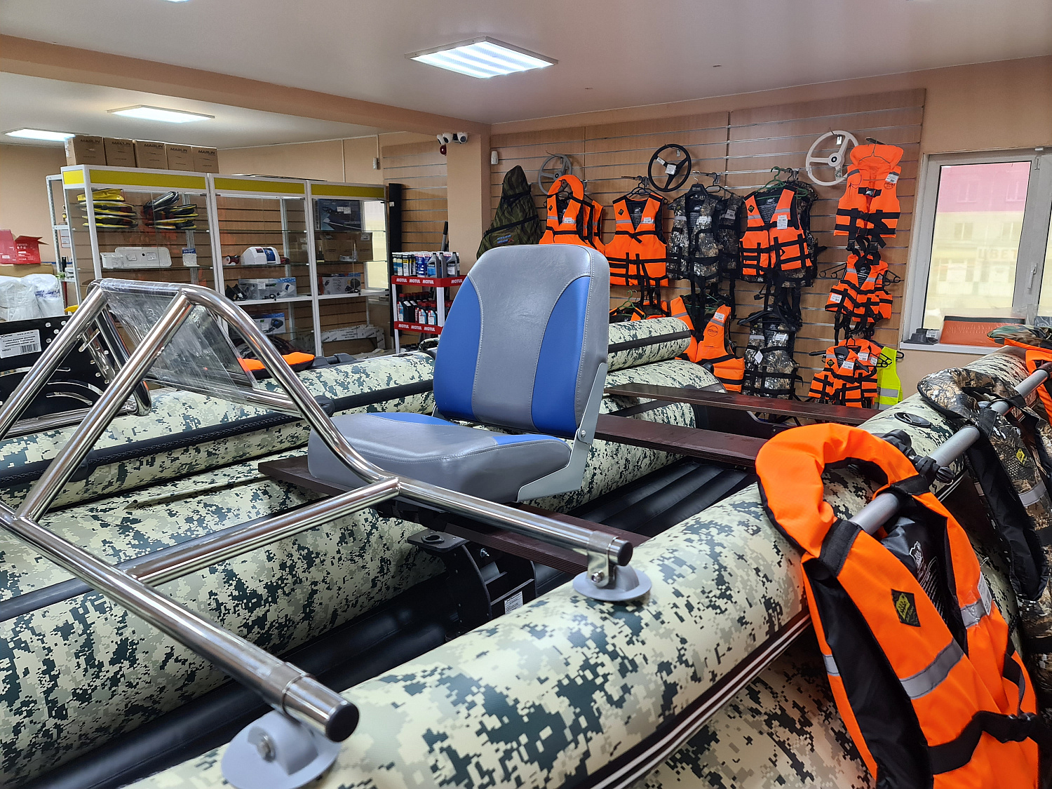 КРЕСЛО МЯГКОЕ РАСКЛАДНОЕ С ПОВОРОТНЫМ МЕХАНИЗМОМ ДЛЯ ЛОДОК в Ростове-на-Дону