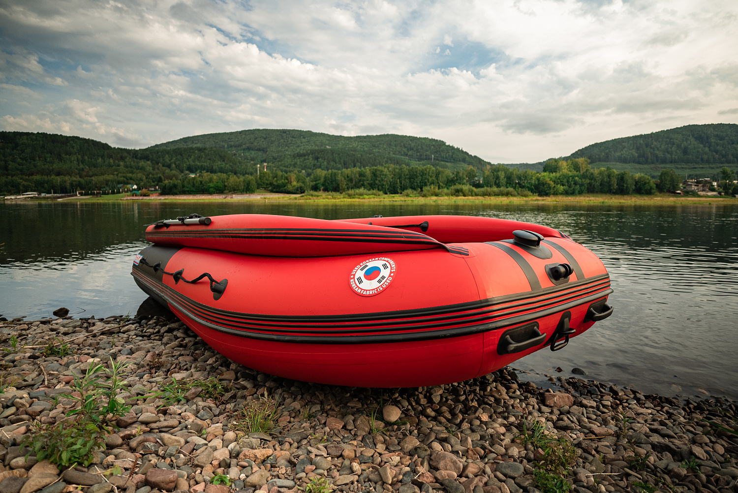 Лодка MISHIMO RIVER FJET PRO 400 под водомет в Ростове-на-Дону