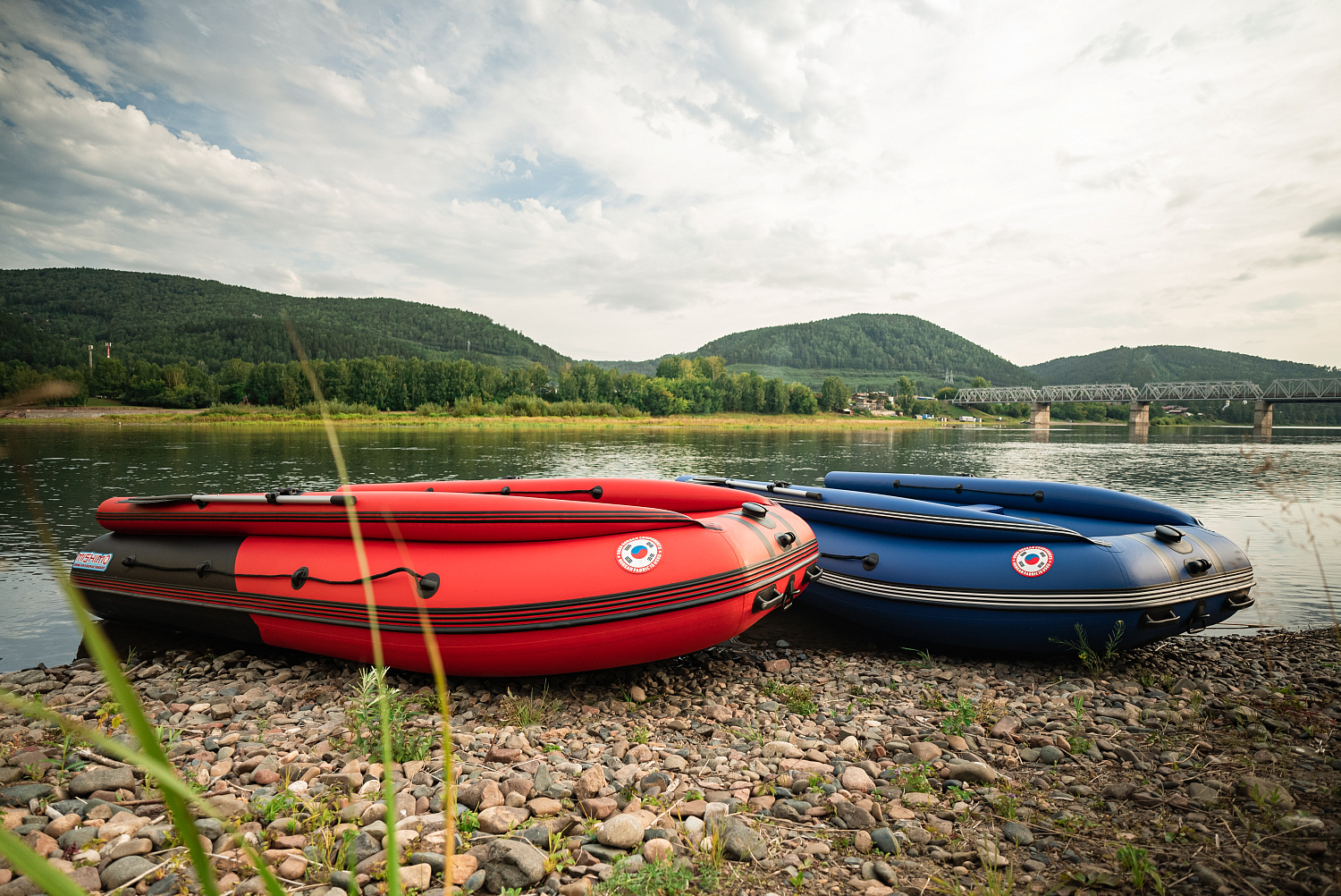Лодка MISHIMO RIVER FJET PRO 400 под водомет в Ростове-на-Дону