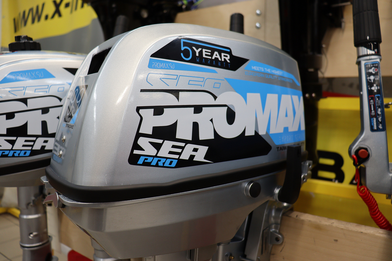 Лодочный мотор PROMAX SP9.9FHS LIGHT в Ростове-на-Дону