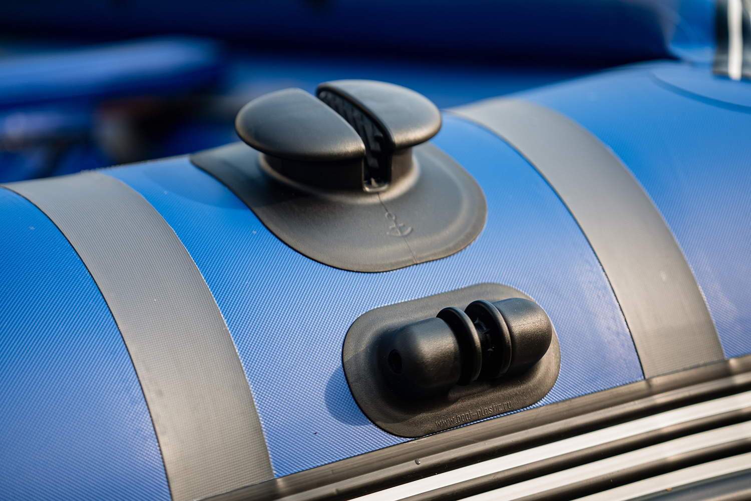 Лодка MISHIMO RIVER FJET PRO 400 под водомет в Ростове-на-Дону