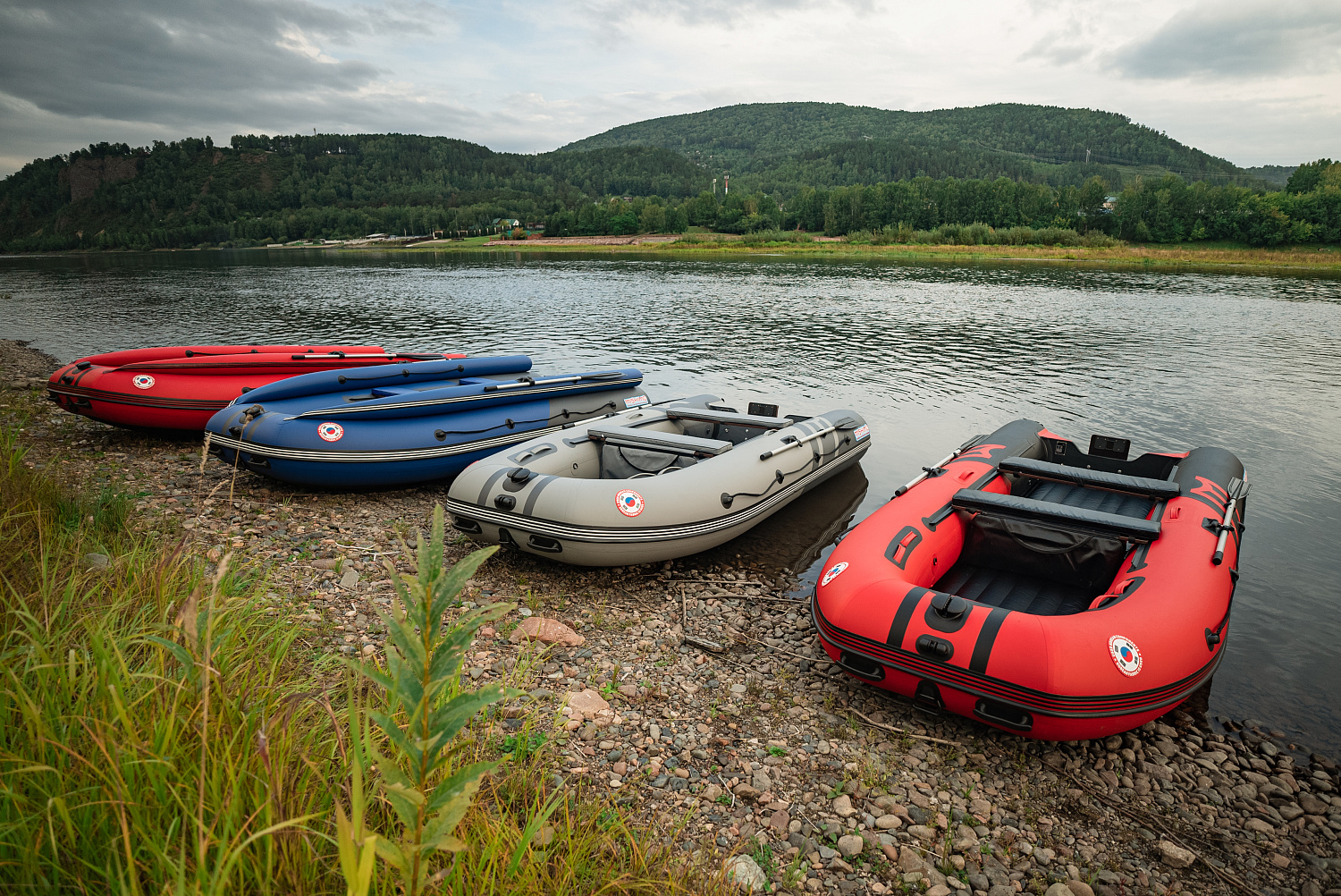 Лодка MISHIMO RIVER FJET PRO 400 под водомет в Ростове-на-Дону