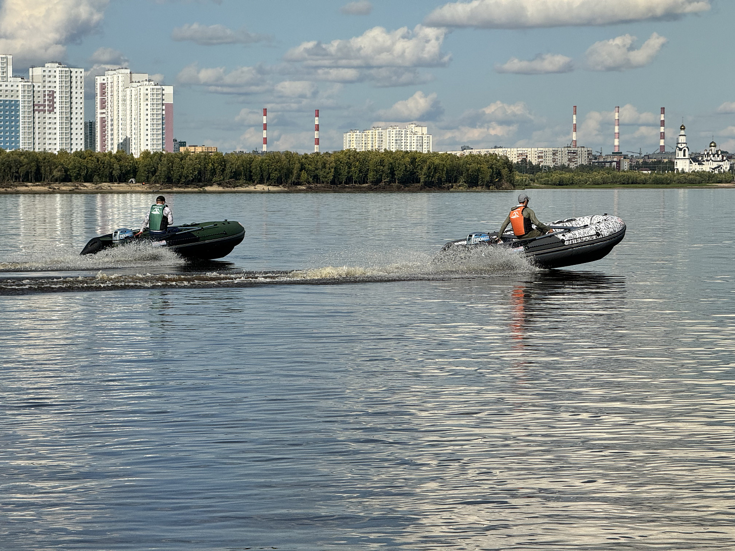 Лодка MISHIMO BIG FLOOR 440 в Ростове-на-Дону