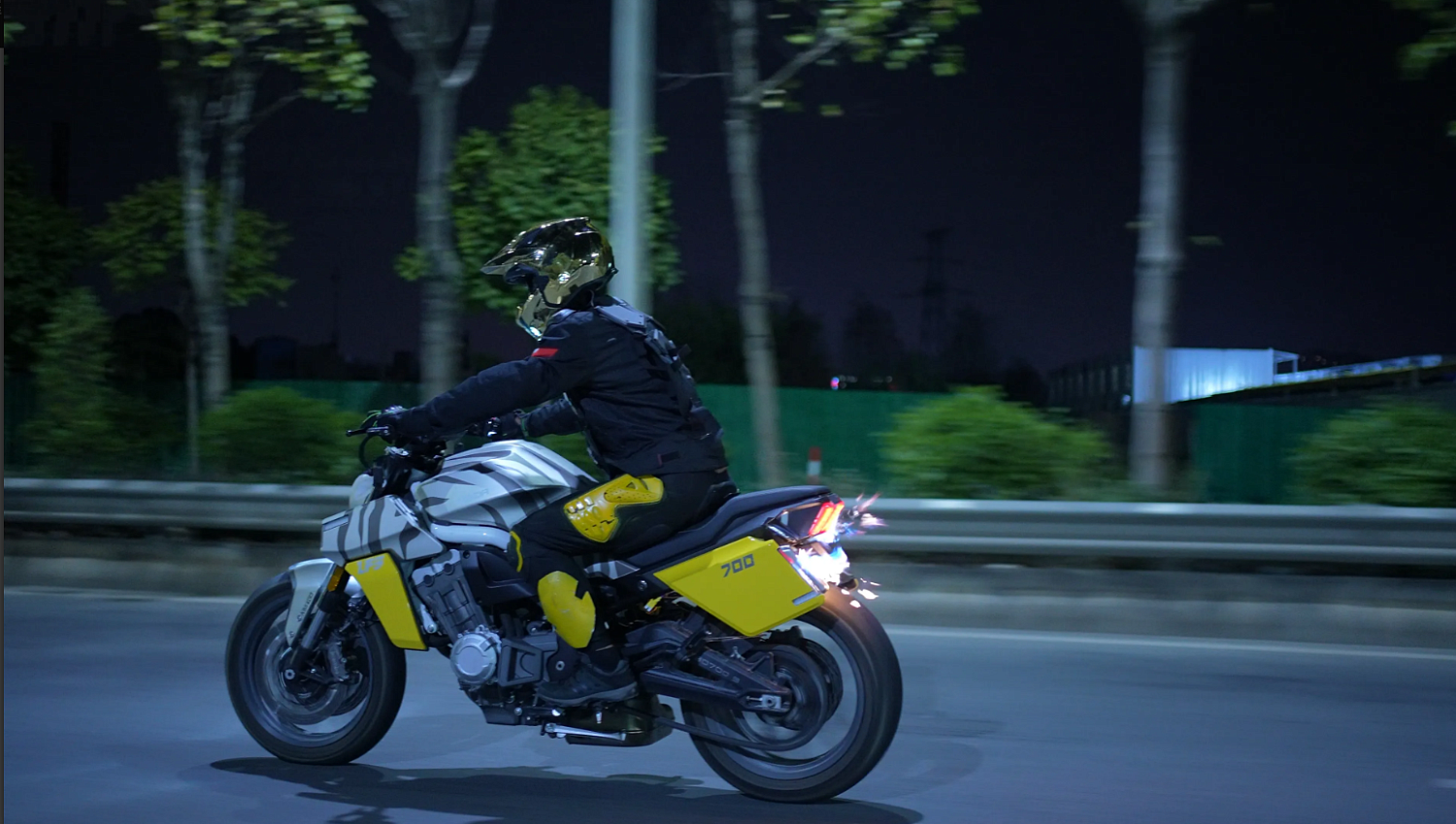 Мотоцикл Benda LFS 700 в Ростове-на-Дону